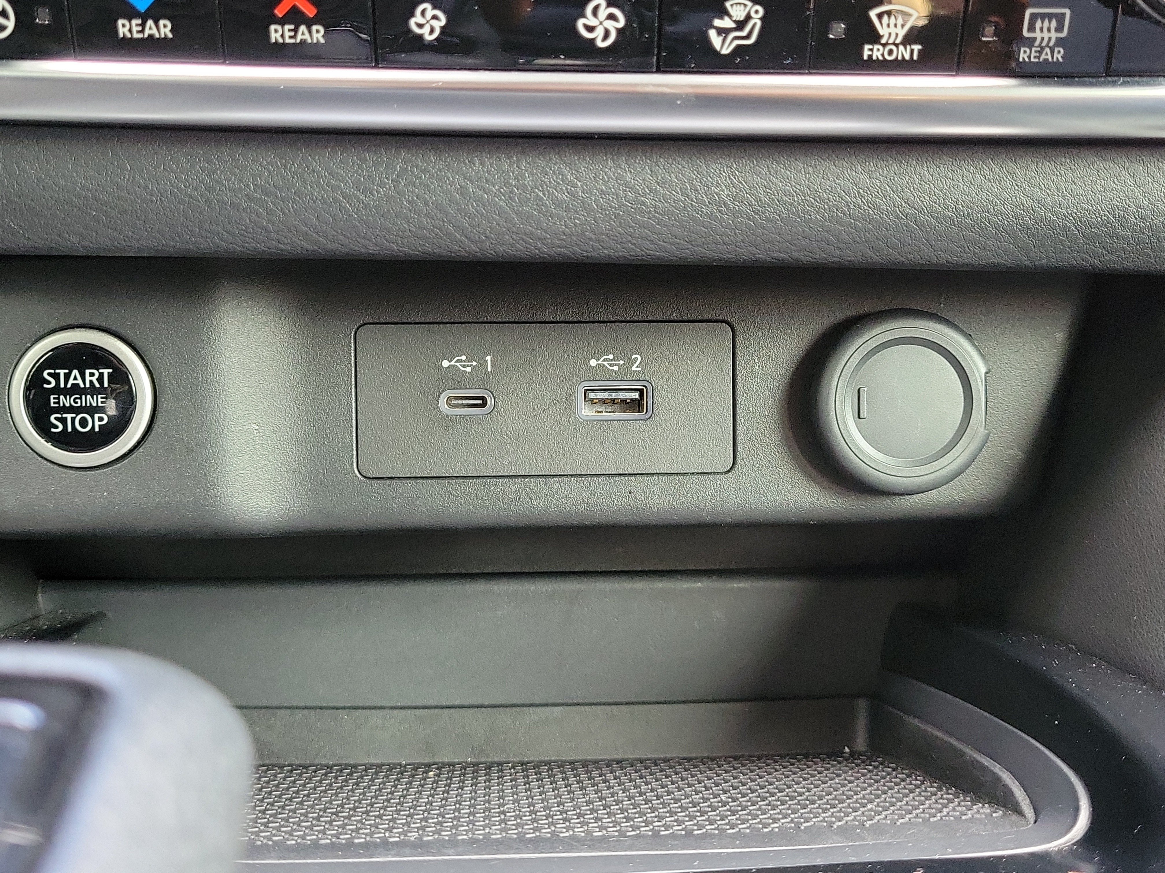 Certified 2023 Nissan Rogue SL w/ SL Premium Package FWD image 30
