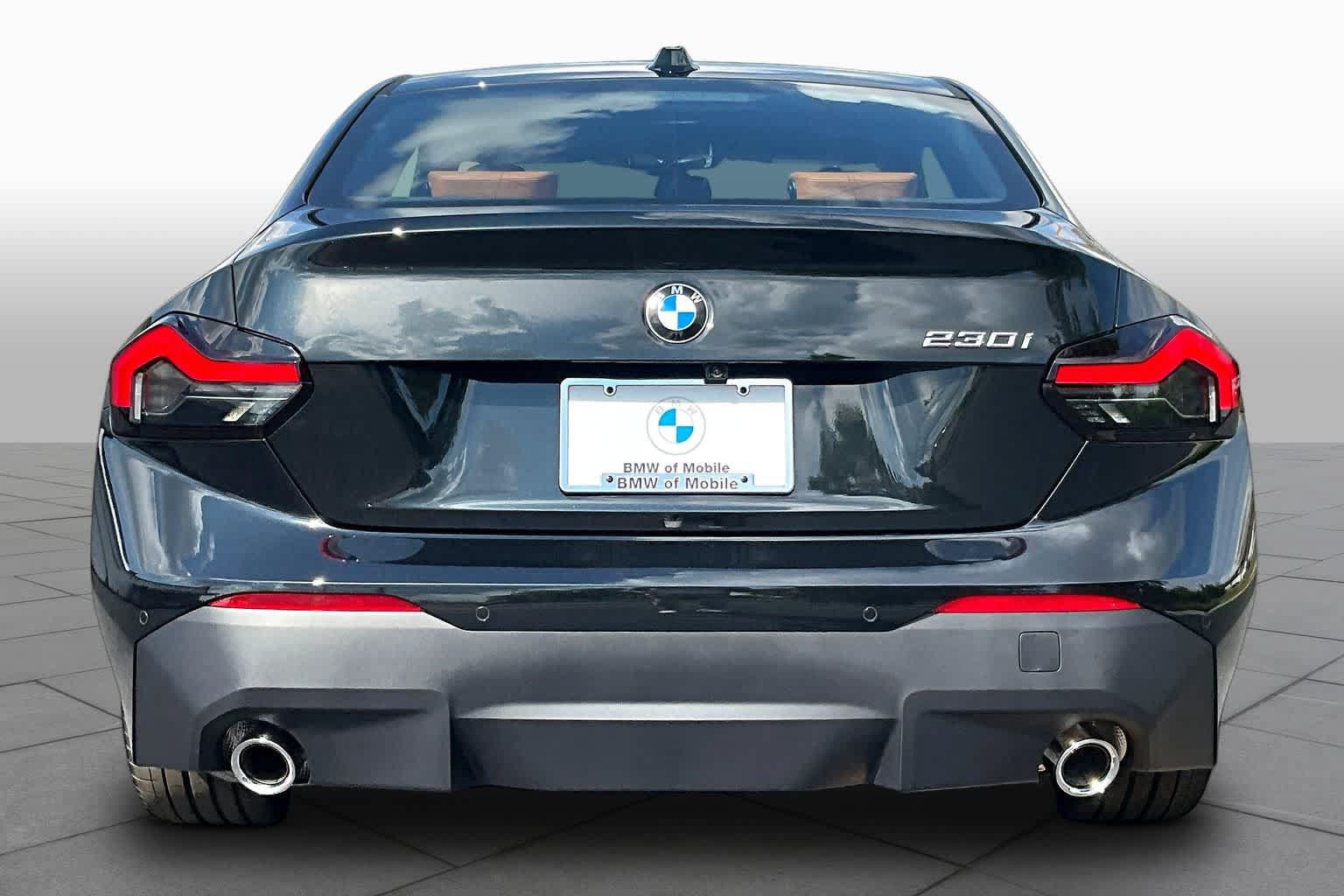 New 2025 BMW 230i Coupe w/ Premium Package RWD image 4