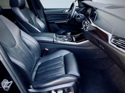 Used 2020 BMW X5 sDrive40i w/ M Sport Package image 13