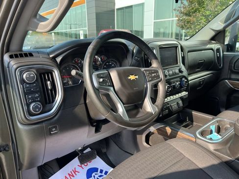 Used 2023 Chevrolet Silverado 2500 LT w/ Convenience Package AWD/4WD image 7