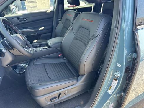 New 2026 Nissan Pathfinder Rock Creek AWD/4WD image 29