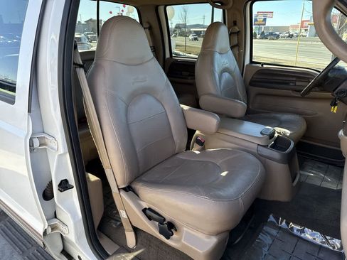 Used 1999 Ford F350 Lariat image 14