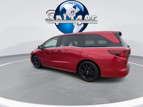 Used 2023 Honda Odyssey Sport image 7