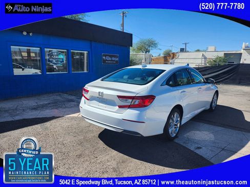 Used 2018 Honda Accord LX image 11