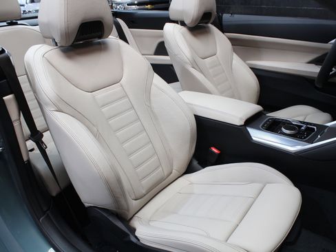 Used 2025 BMW 430i xDrive Convertible w/ M Sport Package image 42