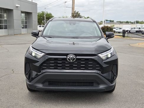 Used 2024 Toyota RAV4 XLE FWD image 8
