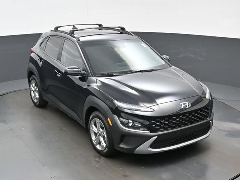 Certified 2023 Hyundai Kona SEL AWD/4WD image 40