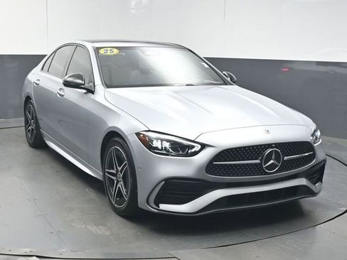 Used 2025 Mercedes-Benz C 300 Sedan image 2