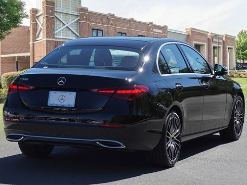 Used 2026 Mercedes-Benz C 300 Sedan image 6