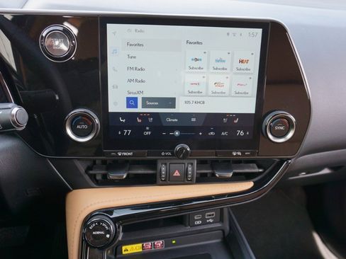 Used 2023 Lexus NX 350 AWD image 16