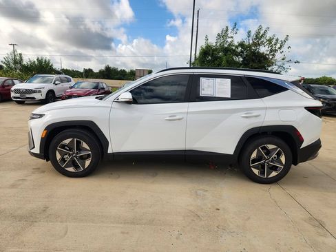 Used 2026 Hyundai Tucson SEL FWD image 6