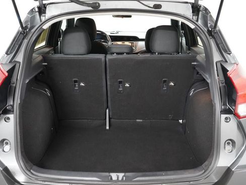 Used 2020 Nissan Kicks S FWD image 26