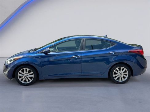 Used 2015 Hyundai Elantra SE w/ Option Group 02 FWD image 7