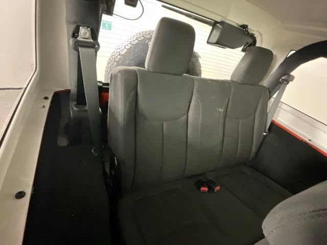 Used 2015 Jeep Wrangler Sport AWD/4WD image 15