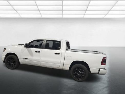Used 2024 RAM 1500 Laramie AWD/4WD image 8