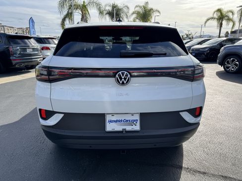 Certified 2025 Volkswagen ID.4 Pro image 10