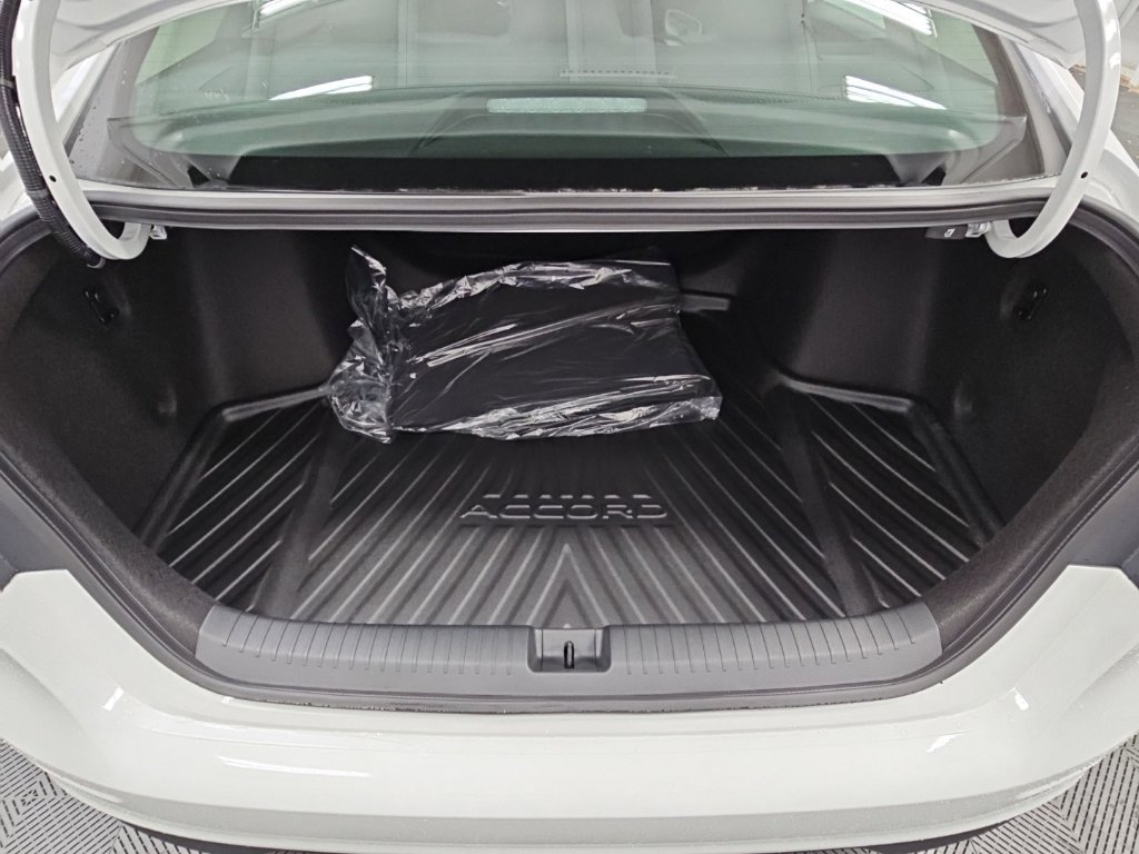 New 2026 Honda Accord LX image 29
