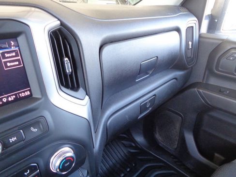 Used 2024 GMC Sierra 2500 Pro w/ Convenience Package AWD/4WD image 45