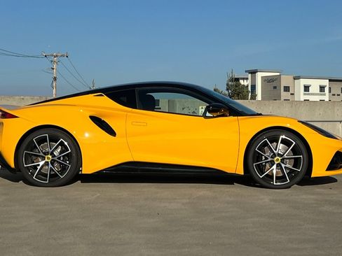 New 2025 Lotus Emira image 3
