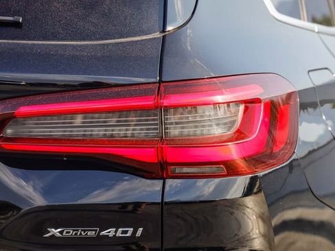 Used 2021 BMW X5 xDrive40i w/ Premium Package image 10