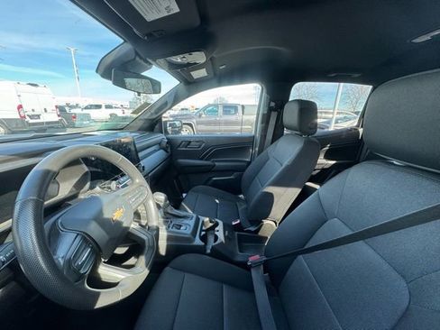 Used 2023 Chevrolet Colorado W/T image 8