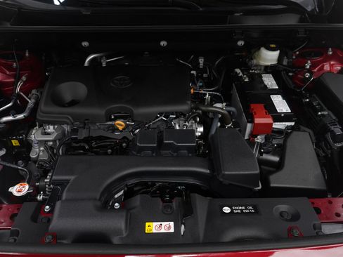 Used 2025 Toyota RAV4 XLE w/ Convenience Package image 29