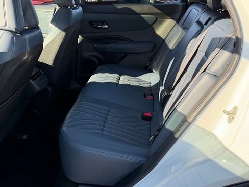 Certified 2023 Nissan Ariya AWD/4WD image 23