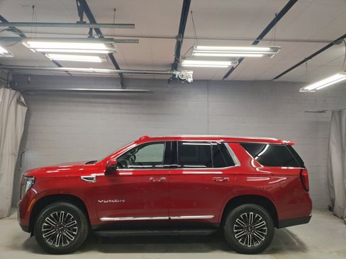 New 2026 GMC Yukon Elevation image 18
