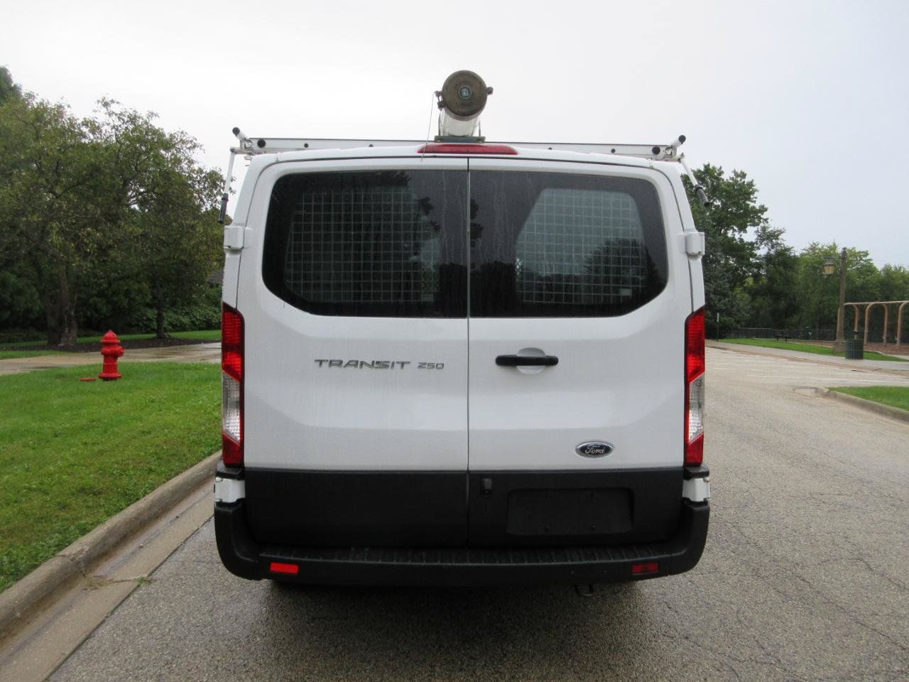 Used 2020 Ford Transit 250 Low Roof w/ Exterior Upgrade Package RWD image 15
