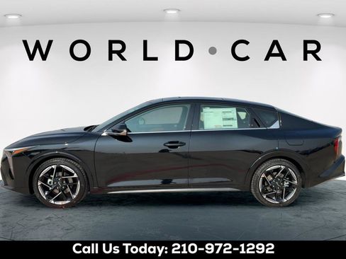 New 2026 Kia K4 GT-Line image 6