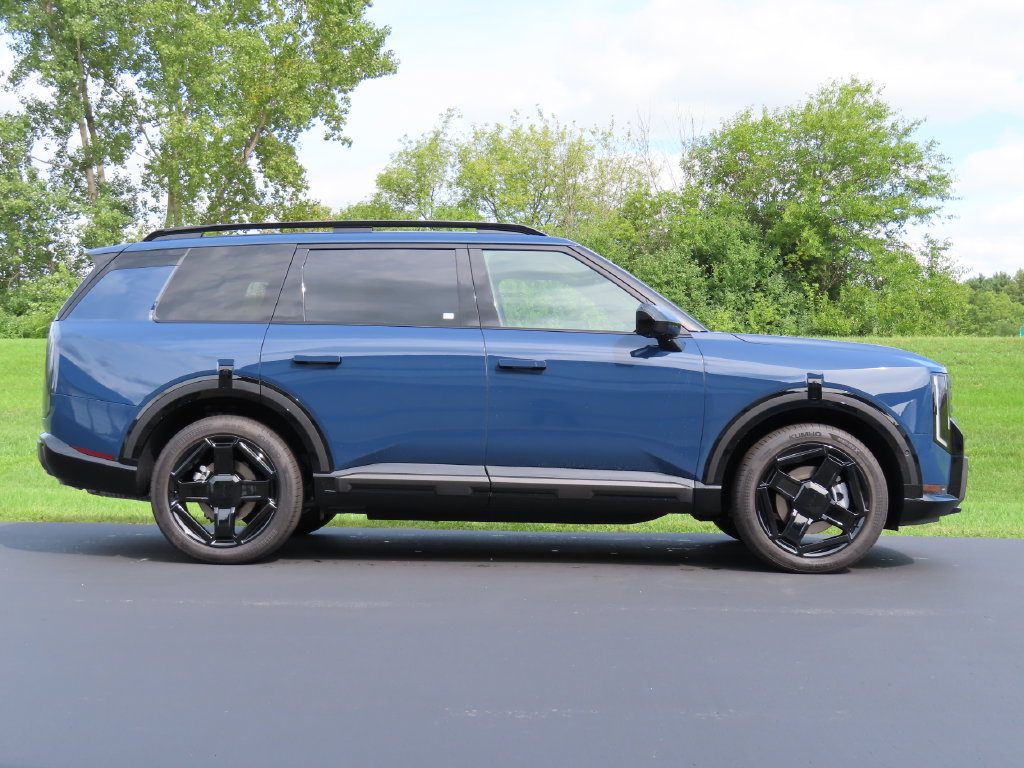 New 2027 Kia Telluride X-Line SX Prestige w/ Towing Package AWD/4WD image 2