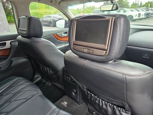 Used 2013 INFINITI FX37 AWD w/ Premium Pkg image 18