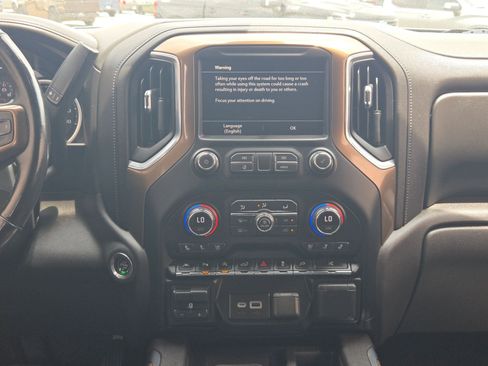 Used 2021 Chevrolet Silverado 1500 High Country AWD/4WD image 16