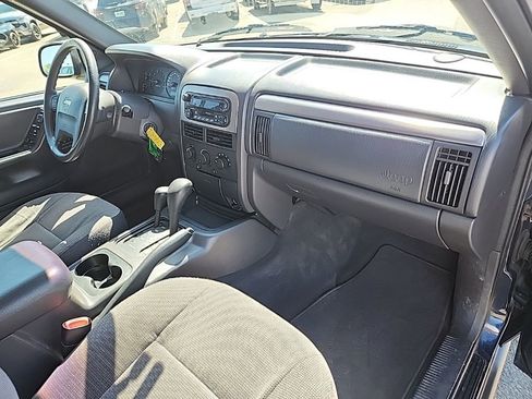 Used 2001 Jeep Grand Cherokee Laredo AWD/4WD image 37