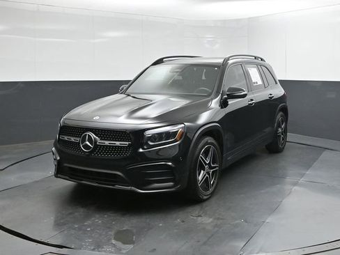 Used 2024 Mercedes-Benz GLB 250 image 30