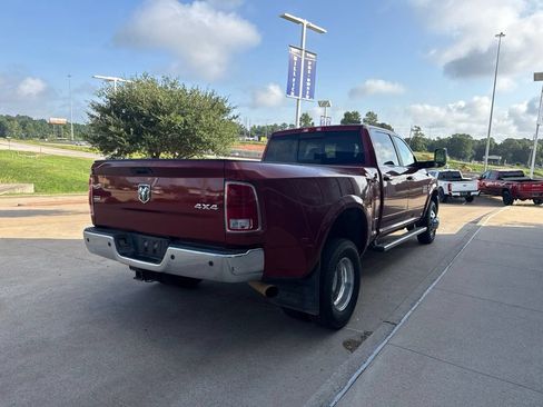 Used 2015 RAM 3500 Laramie w/ Convenience Group AWD/4WD image 8