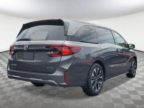 New 2026 Honda Odyssey Elite image 3