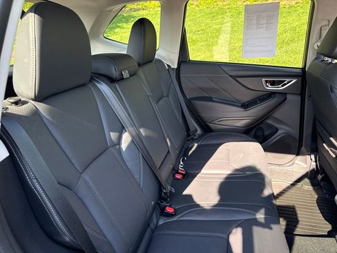 Used 2024 Subaru Forester Touring AWD/4WD image 14