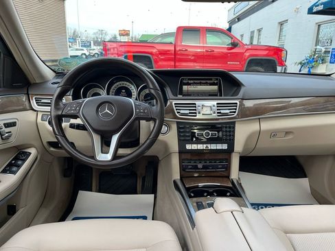 Used 2014 Mercedes-Benz E 350 4MATIC image 7