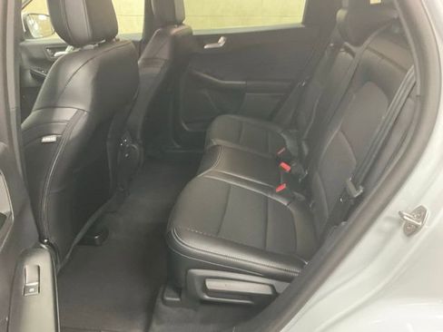 New 2026 Ford Escape SE image 12