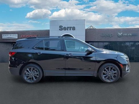 Used 2023 Chevrolet Equinox RS w/ LPO, Floor Liner Package AWD/4WD image 8