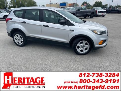 Used 2019 Ford Escape S FWD image 1