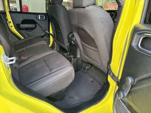 Used 2023 Jeep Gladiator Sport w/ Trailer Tow Package image 29