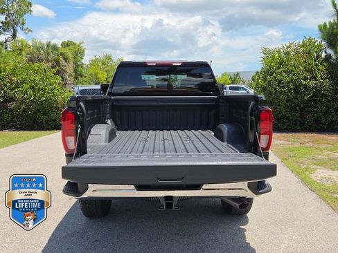 New 2026 GMC Sierra 2500 Pro w/ 1SA Pro Safety Plus Package AWD/4WD image 5