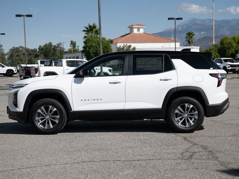 New 2026 Chevrolet Equinox LT w/ Safety and Technology Package image 7