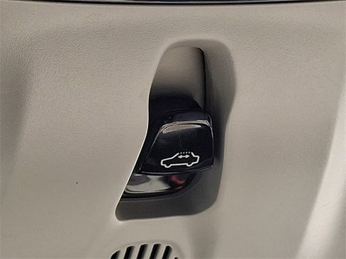 Used 2022 Volvo XC90 T6 Inscription w/ Advanced Package image 27