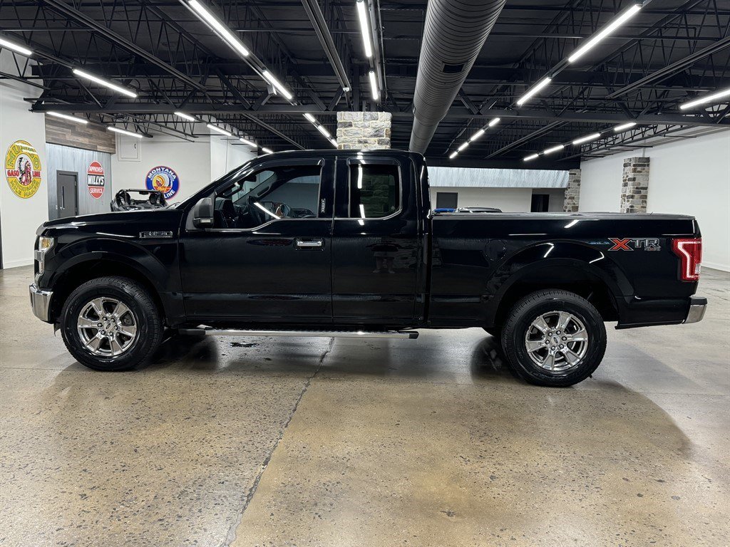 Used 2016 Ford F150 XLT w/ Equipment Group 302A Luxury AWD/4WD image 4
