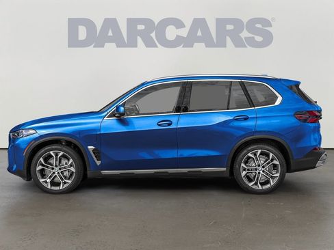 New 2026 BMW X5 xDrive50e w/ Climate Comfort Package image 2