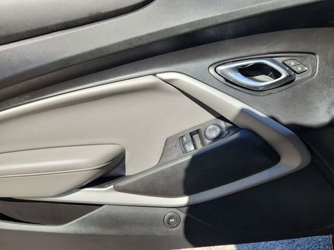Used 2017 Chevrolet Camaro LT image 20