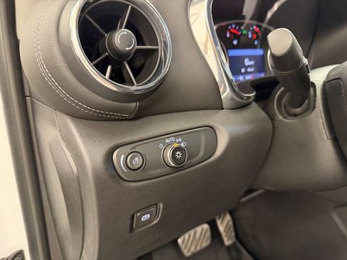 Used 2023 Chevrolet Blazer LT w/ Convenience Package image 25